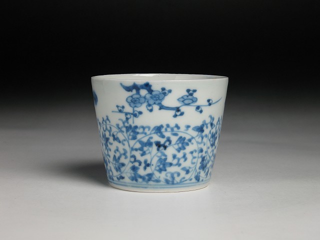 古美術 三樹 - 古伊万里 花唐草松竹梅文蕎麦猪口 | 古美術品専門サイト 