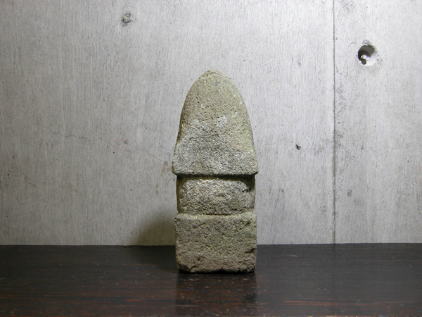 古い 一石五輪塔 古美術 仏教美術 古道具 アンティーク No.2 オブジェ 渡邊美術店 - 一石五輪塔 | 古美術品専門サイト fufufufu.com