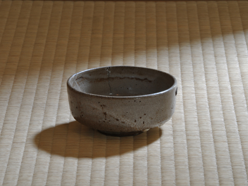 古美術 肥後 - 無地唐津<br>馬盥形茶碗 | 古美術品専門サイト