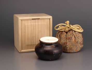 東中野 - 黒高麗 茶入 | 古美術品専門サイト fufufufu.com