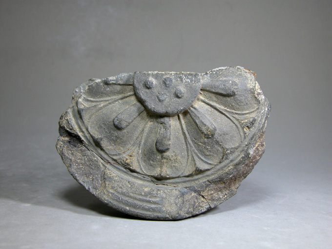 渡邊美術店 - 奥山久米寺 鐙瓦 | 古美術品専門サイト fufufufu.com