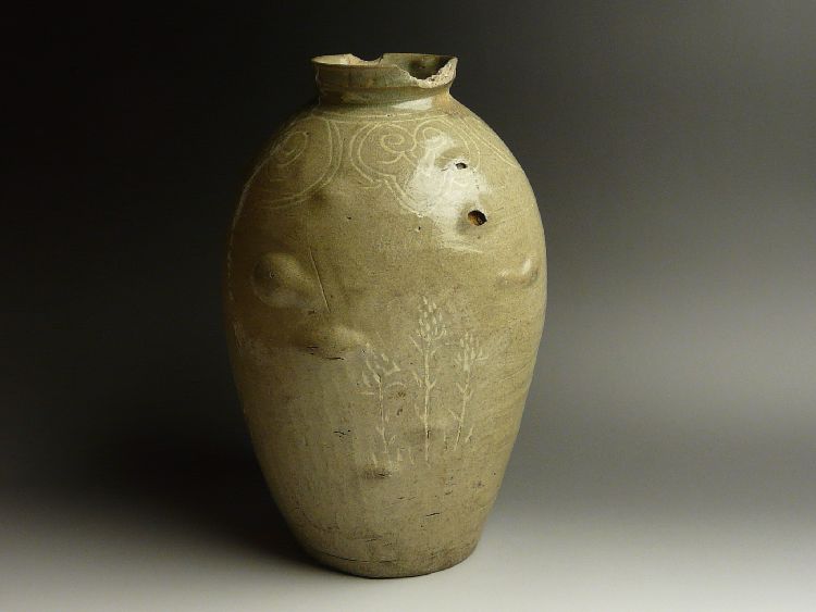 古美術 猫 - 高麗青磁象嵌瓔珞草文壺 | 古美術品専門サイト fufufufu.com