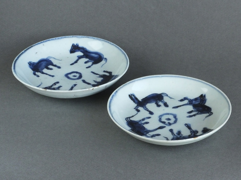 古童 - 古染付 馬文皿 二客 | 古美術品専門サイト fufufufu.com