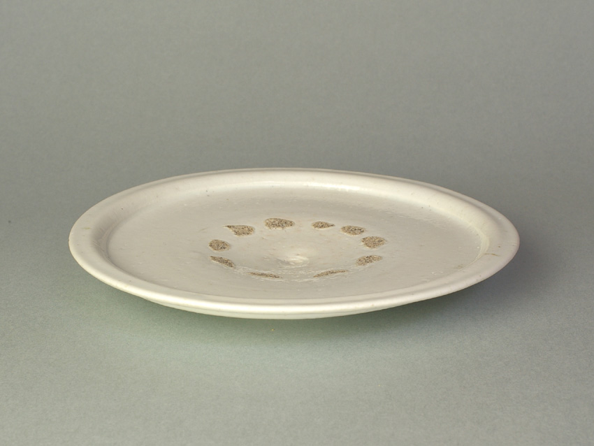 かいだ古美術 - 李朝白磁中皿 | 古美術品専門サイト fufufufu.com