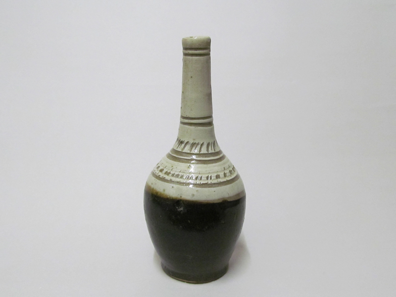壺屋焼 灰釉褐釉流掛け瓶 18世紀 徳利 壺屋 鉄絵 古美術 琉球