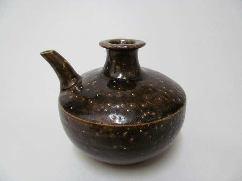 古美術 観宝堂 - 壷屋焼(湧田系)飴釉カラカラ | 古美術品専門サイト