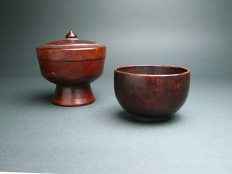 コレクター買取品 朝鮮美術 李朝時代 三足盆 御膳 茶卓 茶台 脚