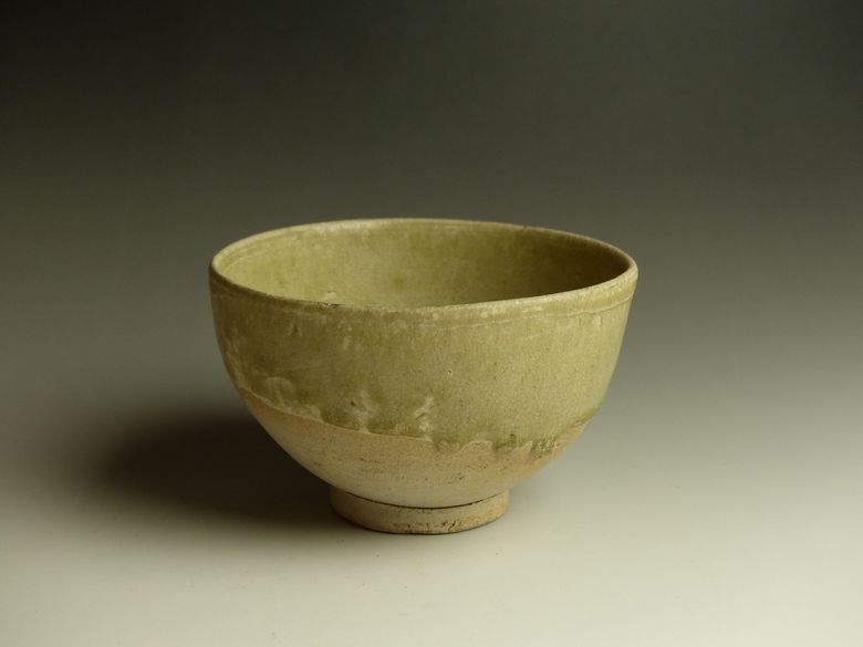 青瓷茶碗 古美術 お茶碗 古美術 猫 - 隋青磁茶碗 | 古美術品専門サイト fufufufu.com