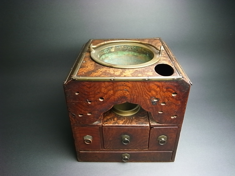長谷雄堂 - 欅玉杢煙草盆 | 古美術品専門サイト fufufufu.com
