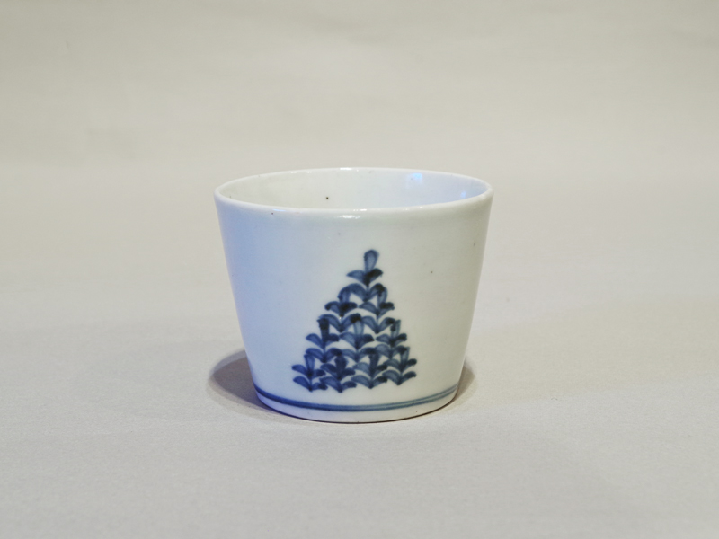風招 - 五葉若葉文<br>そば猪口 | 古美術品専門サイト fufufufu.com