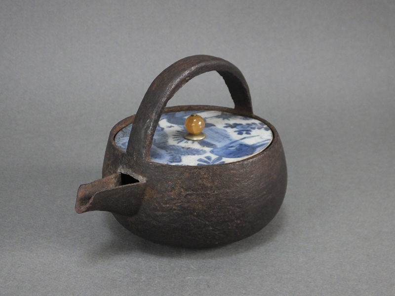 糸目鉄銚子（燗鍋）～古染付蓋添 糸目鉄銚子（燗鍋）～古染付蓋添 糸目鉄銚子（燗鍋）古染付