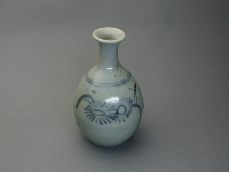 初期伊万里徳利 古美術 神田 - 初期伊万里 徳利 | 古美術品専門サイト fufufufu.com