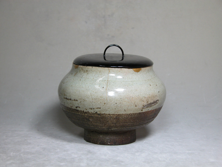 渡邊美術店 - 無地唐津壺 | 古美術品専門サイト fufufufu.com