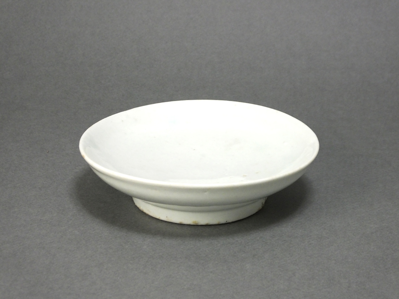 ⭐朝鮮古陶磁 李朝時代初期〜中期 白磁 祭器 台鉢 古美術品 希少 骨董品 古童 - 朝鮮 白磁 皿 祭器 | 古美術品専門サイト fufufufu.com