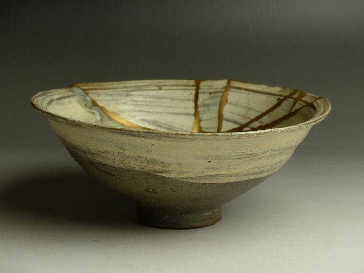 古美術 猫 - 鶏竜山刷毛目菓子鉢 | 古美術品専門サイト fufufufu.com