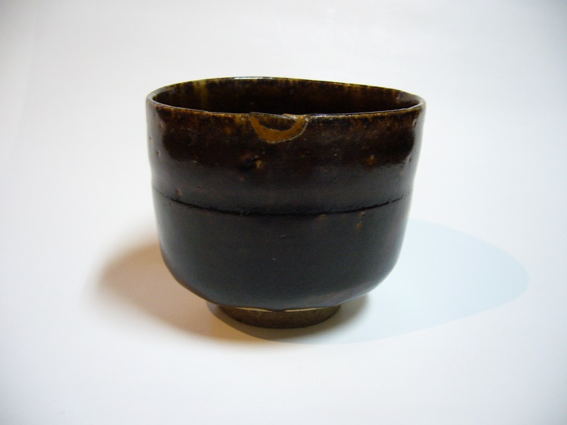 古美術 藤島 - 黒唐津筒茶碗 | 古美術品専門サイト fufufufu.com