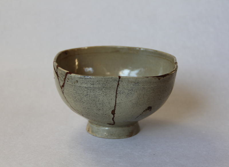 骨董品　茶碗 806D46E0-8150-417C-9C4E-