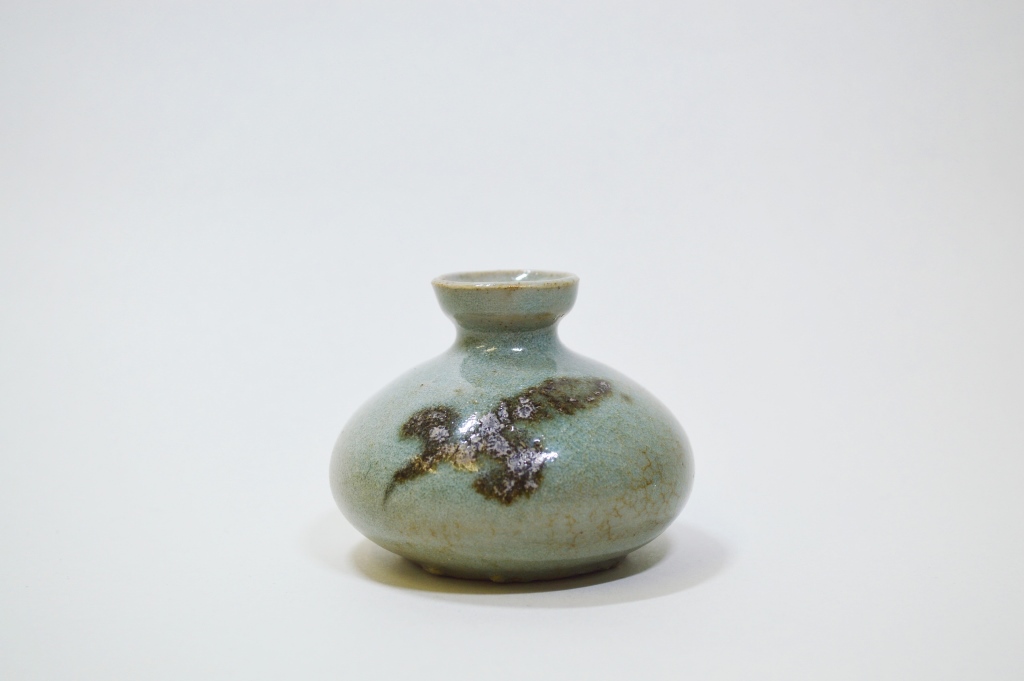 【美品】高麗青磁 唐草紋様 大壺33cm 0620205331_6674183b6129f.jpg