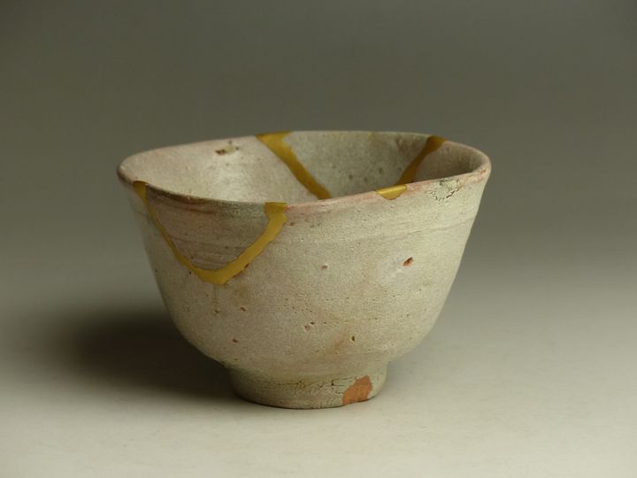 ☆古い 唐津焼 古唐津呼継茶碗 fq094sgl.2