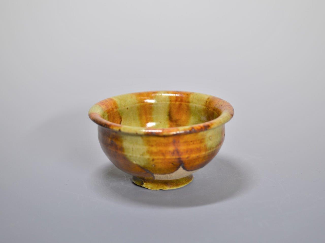 中国　唐三彩　盃　時代箱付　D　R6759 古代 中国 唐三彩 緑釉鉢 27cm 0203 大鉢N7