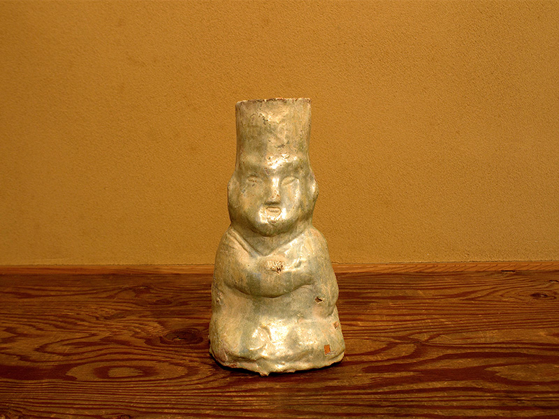 古美術 吉戸 - 漢時代緑釉人物 | 古美術品専門サイト fufufufu.com