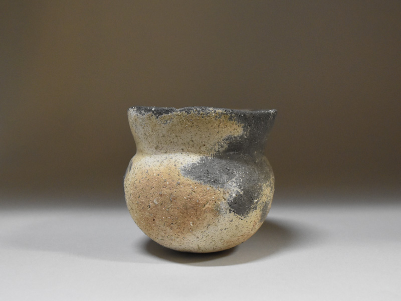 骨董　桐箱入り　銅器　小壺 骨董をたのしむ (26) (別冊太陽) 大壺小壺 |本 | 通販 | Amazon
