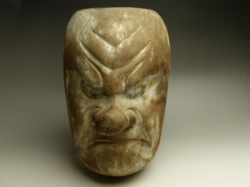 木彫り　天狗面　重量級 木彫り 天狗面 重量級 - メルカリ