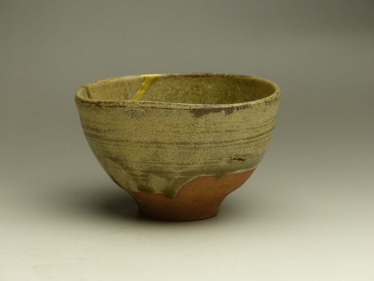 古美術 猫 - 青唐津呼継茶碗 | 古美術品専門サイト fufufufu.com