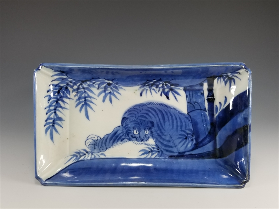 古美術長陽堂 - 伊万里 染付竹虎図 長皿 | 古美術品専門サイト