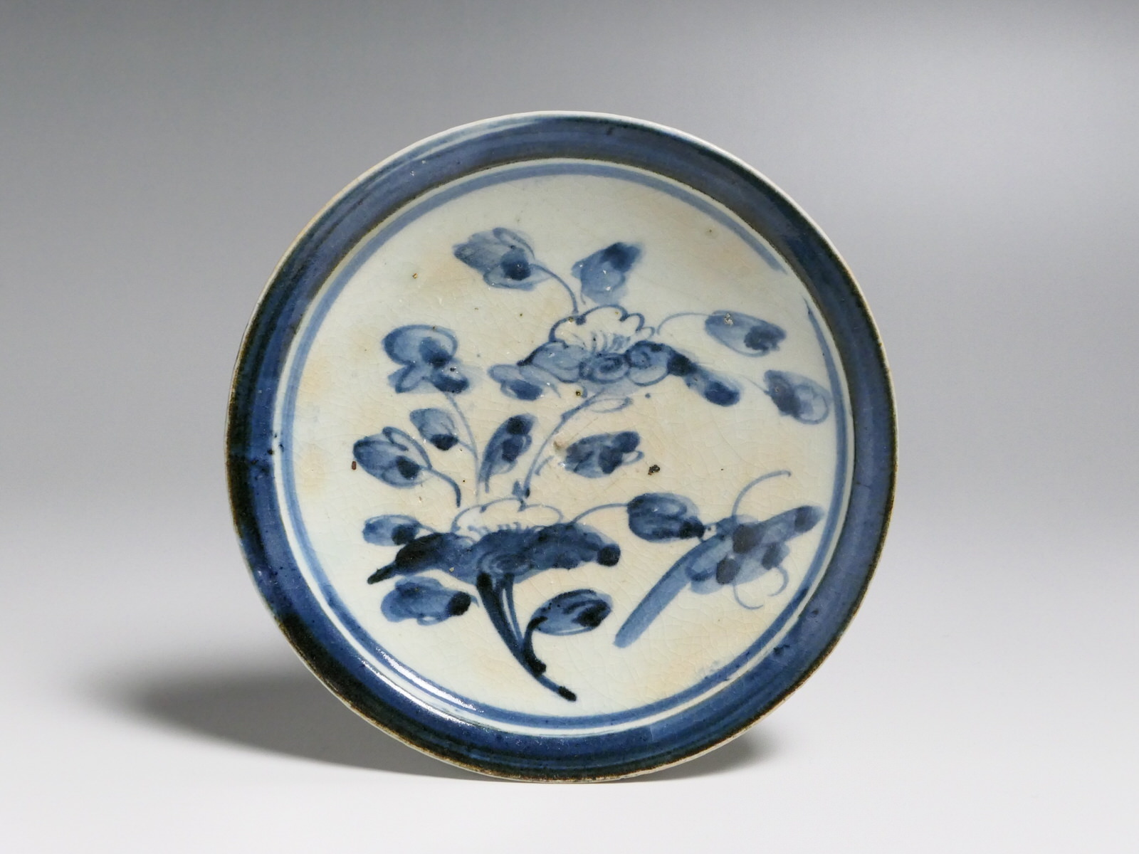 古美術 三樹 - 初期伊万里 花蝶文皿 | 古美術品専門サイト fufufufu.com