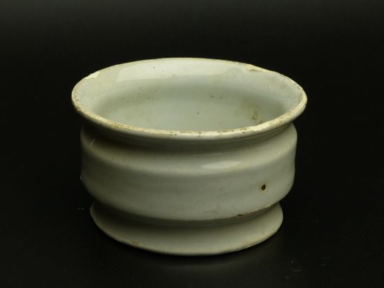 古美術 猫 - デルフト白磁クリーム入 | 古美術品専門サイト fufufufu.com