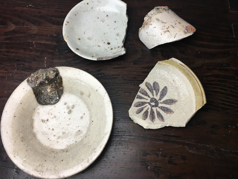 美濃焼陶片 長谷雄堂 - 志野茶入ほか美濃陶片四点 | 古美術品専門サイト fufufufu.com