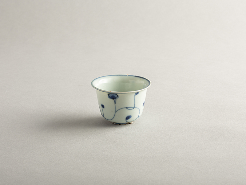 古美術 吉戸 - 古染付盃 | 古美術品専門サイト fufufufu.com