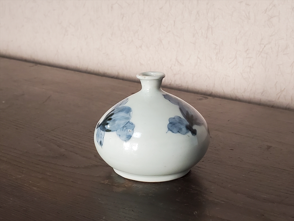 古美術長陽堂 - 伊万里 染付茄子図 油壺 | 古美術品専門サイト