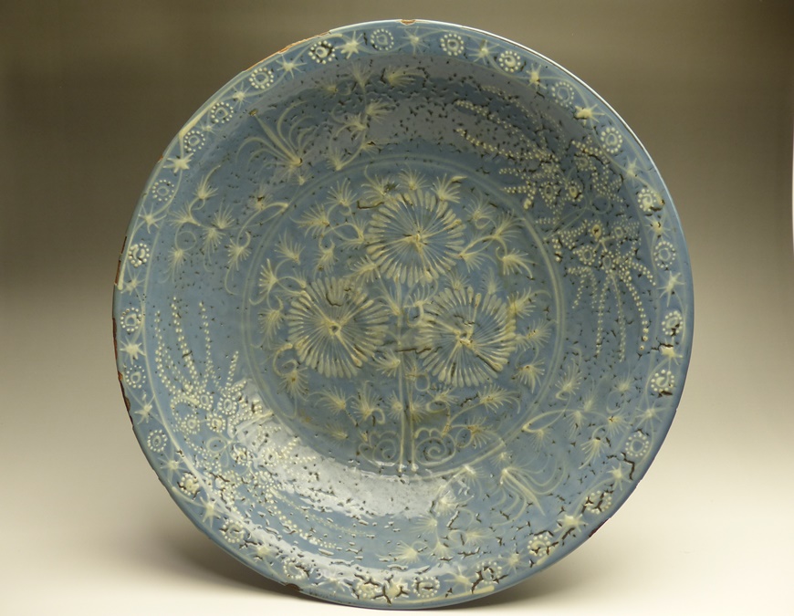 古美術 猫 - 呉須餅花手大皿 | 古美術品専門サイト fufufufu.com