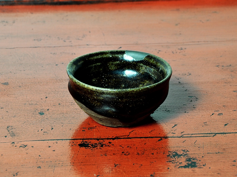 古美術 肥後 - 黒唐津盃<BR>所載品 | 古美術品専門サイト