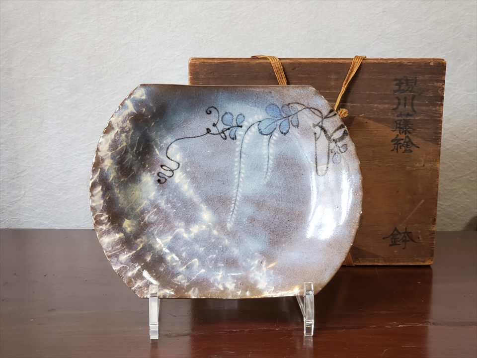 古美術長陽堂 - 現川焼 下がり藤図 変形長皿 | 古美術品専門