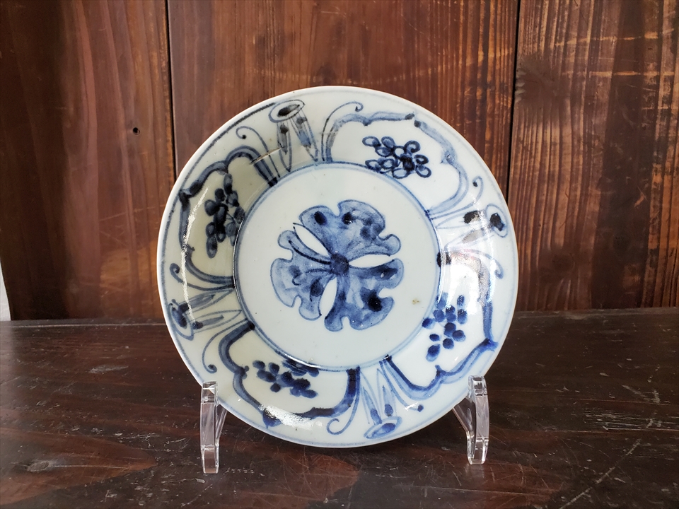 古美術長陽堂 - 初期伊万里 銀杏図 五寸皿 | 古美術品専門サイト 古美術長陽堂 - 初期伊万里 銀杏図 五寸皿 | 古美術品専門サイト
