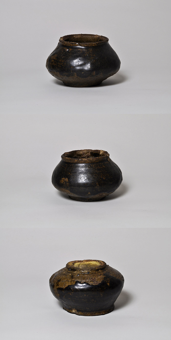 古美術　黒釉小壷　XG-591 古美術 肥後 - 黒高麗 小壷 | 古美術品専門サイト fufufufu.com