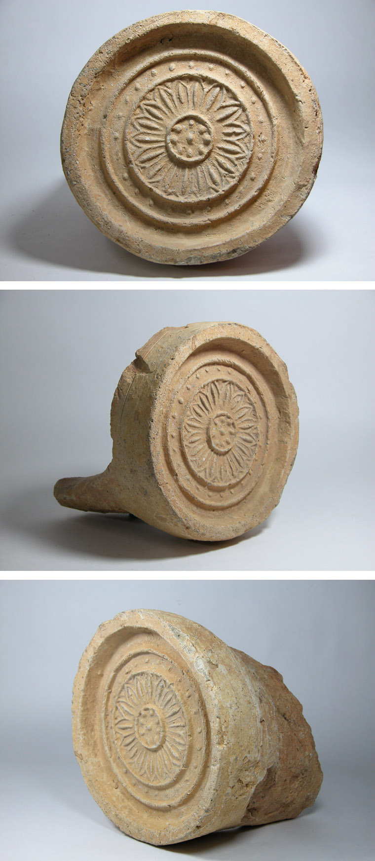 渡邊美術店 - 甲賀寺 山城国分寺 鐙瓦 | 古美術品専門サイト fufufufu.com