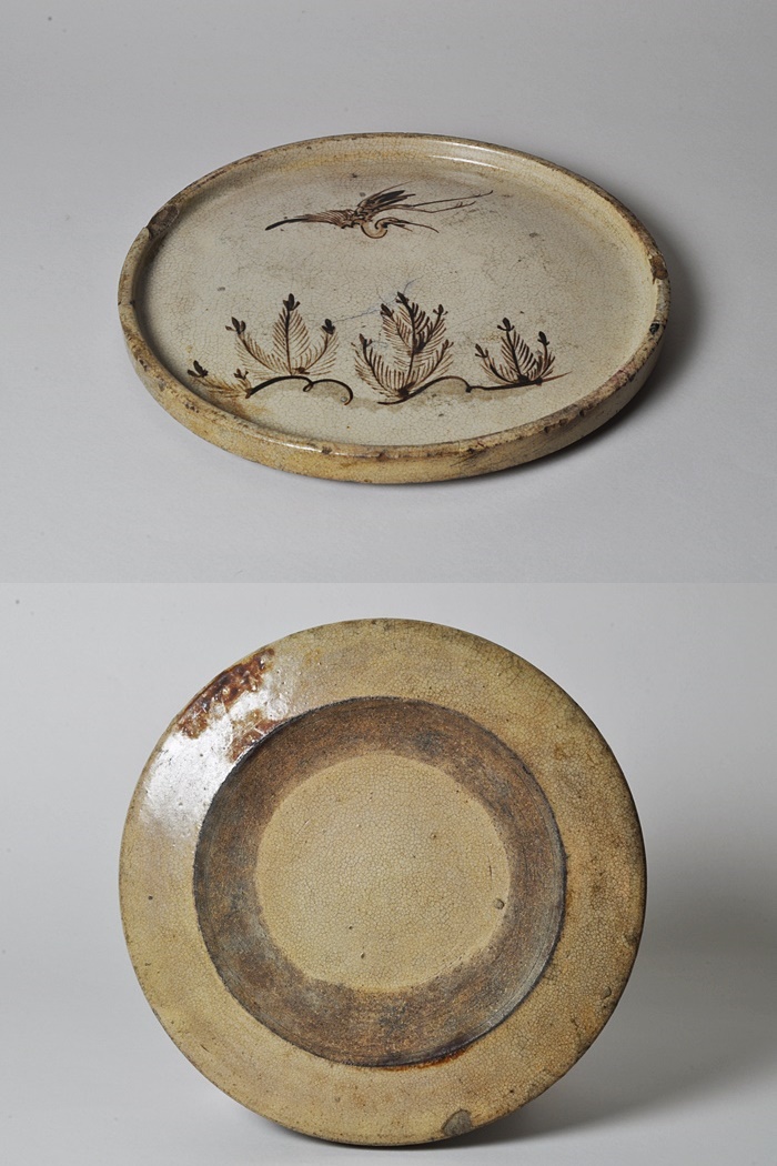 古美術 肥後 - 絵瀬戸 行燈皿<br>所載品 | 古美術品専門サイト