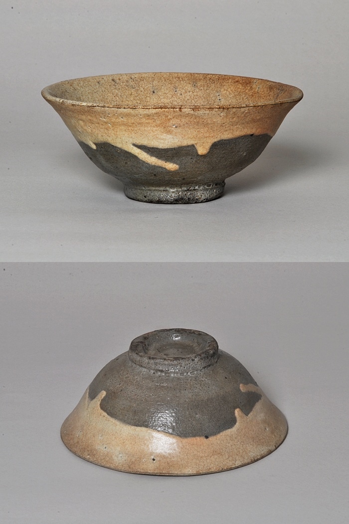 古美術 肥後 - 無地刷毛目<br>茶碗 | 古美術品専門サイト fufufufu.com