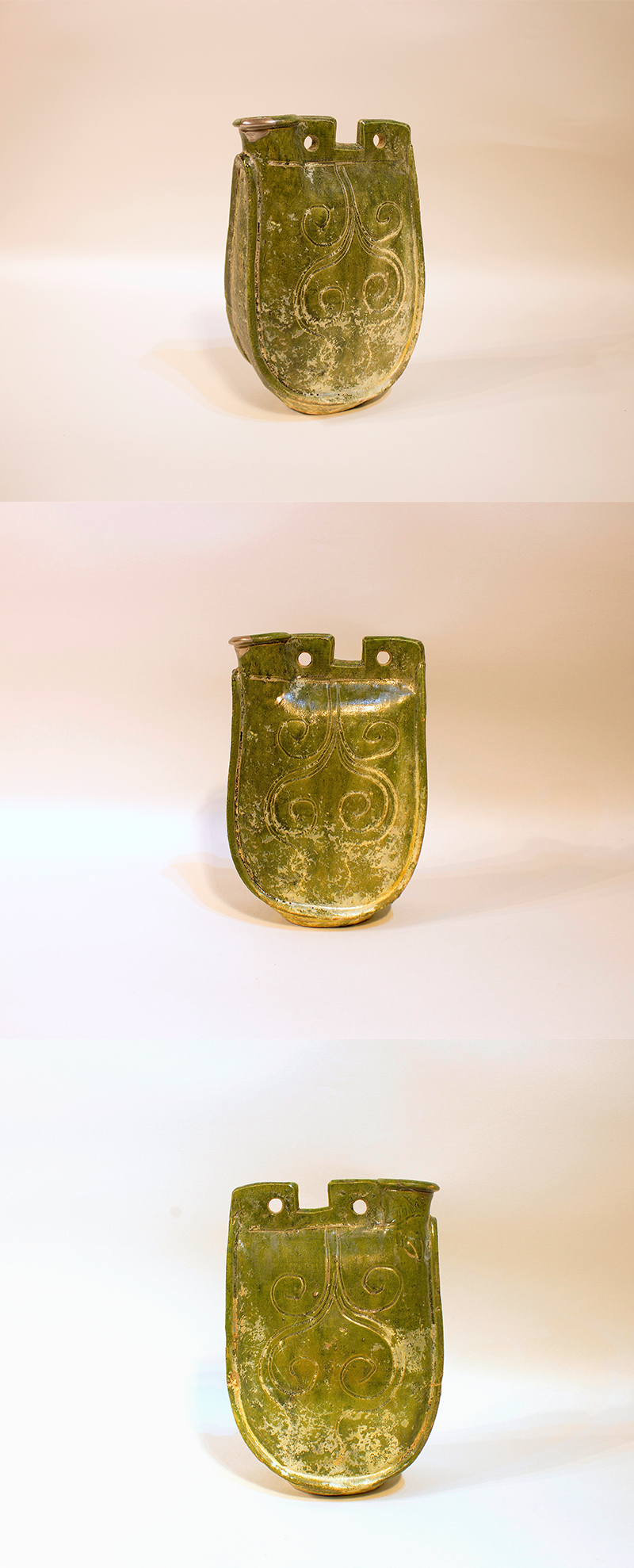 古美術 吉戸 - 遼代 緑釉線彫花文皮嚢壷 | 古美術品専門サイト
