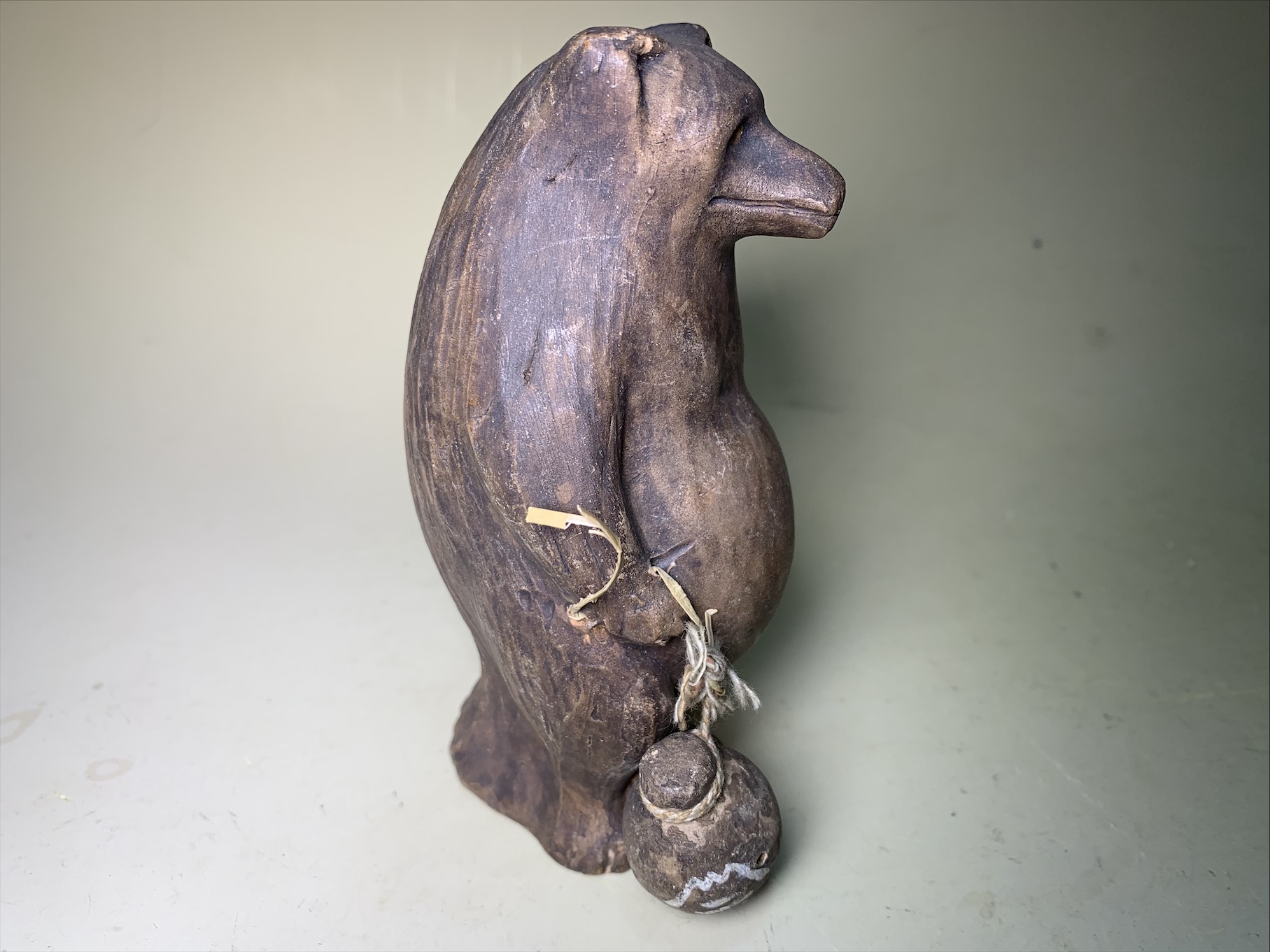 ギャラリー辰巳 - 備前 徳利持ち狸 | 古美術品専門サイト fufufufu.com