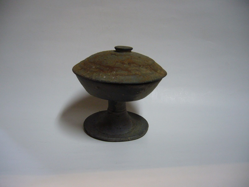 古美術 藤島 - 須恵器高坏 蓋つき | 古美術品専門サイト fufufufu.com
