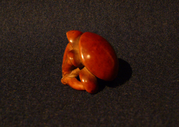 古美術 川﨑 - 根付（木彫）きのこ | 古美術品専門サイト fufufufu.com