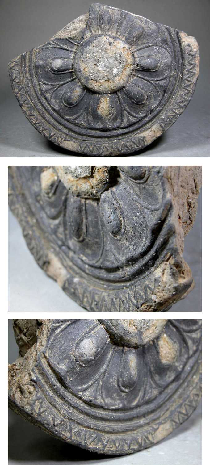 瓦当　古美術 渡邊美術店 - 山村廃寺 鐙瓦 | 古美術品専門サイト fufufufu.com