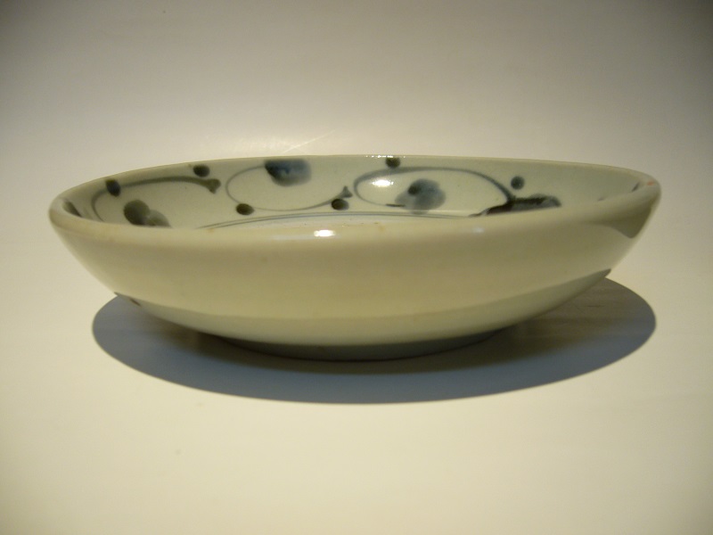 古美術 藤島 - 伊万里くらわんか皿二枚 | 古美術品専門サイト fufufufu.com