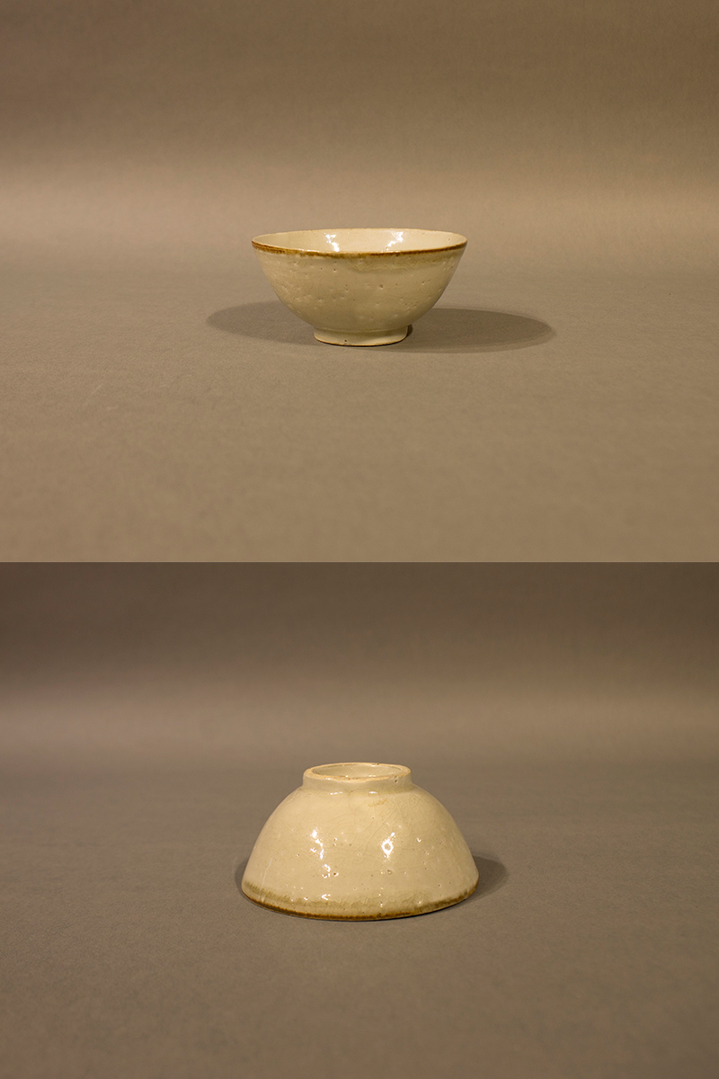 古美術 観宝堂 - 壺屋白化粧鉄絵盃 | 古美術品専門サイト fufufufu.com