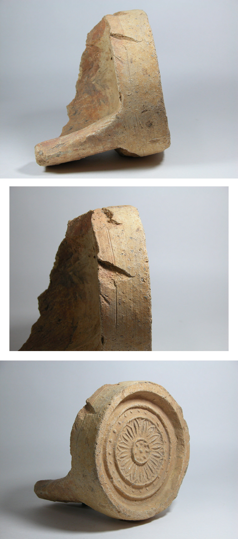 渡邊美術店 - 甲賀寺 山城国分寺 鐙瓦 | 古美術品専門サイト fufufufu.com